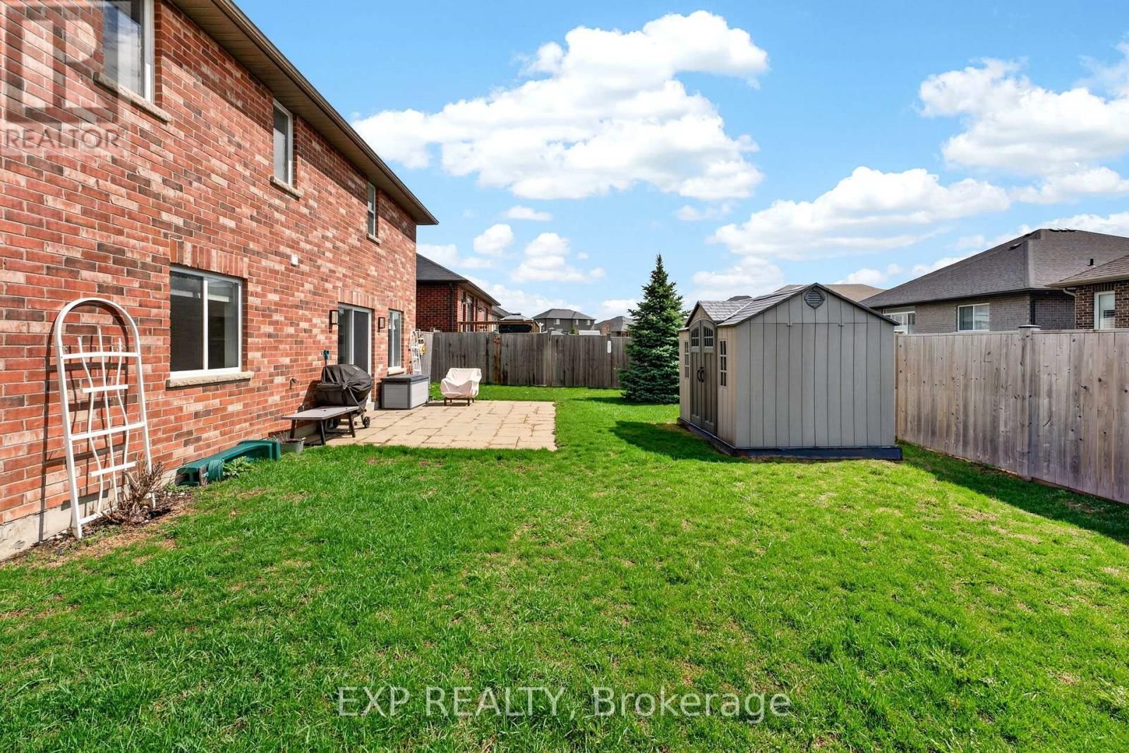 15 KEMPTON AVENUE Image 29