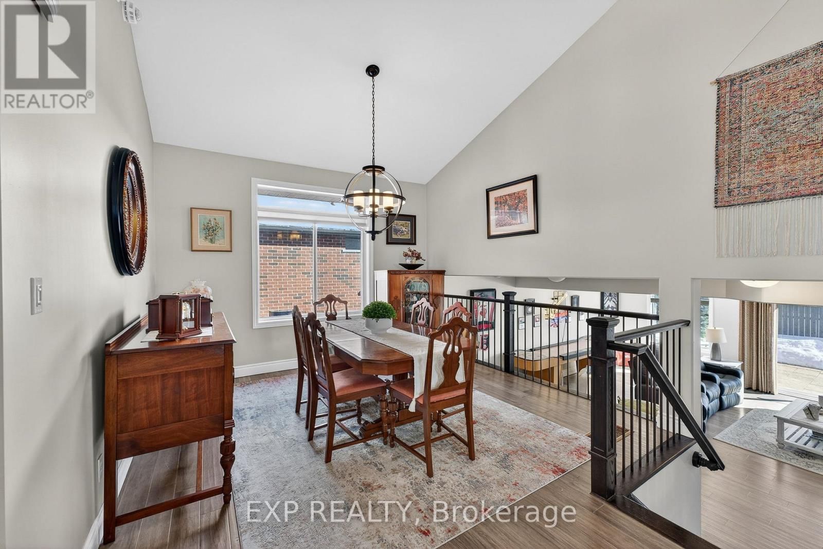 15 KEMPTON AVENUE Image 8