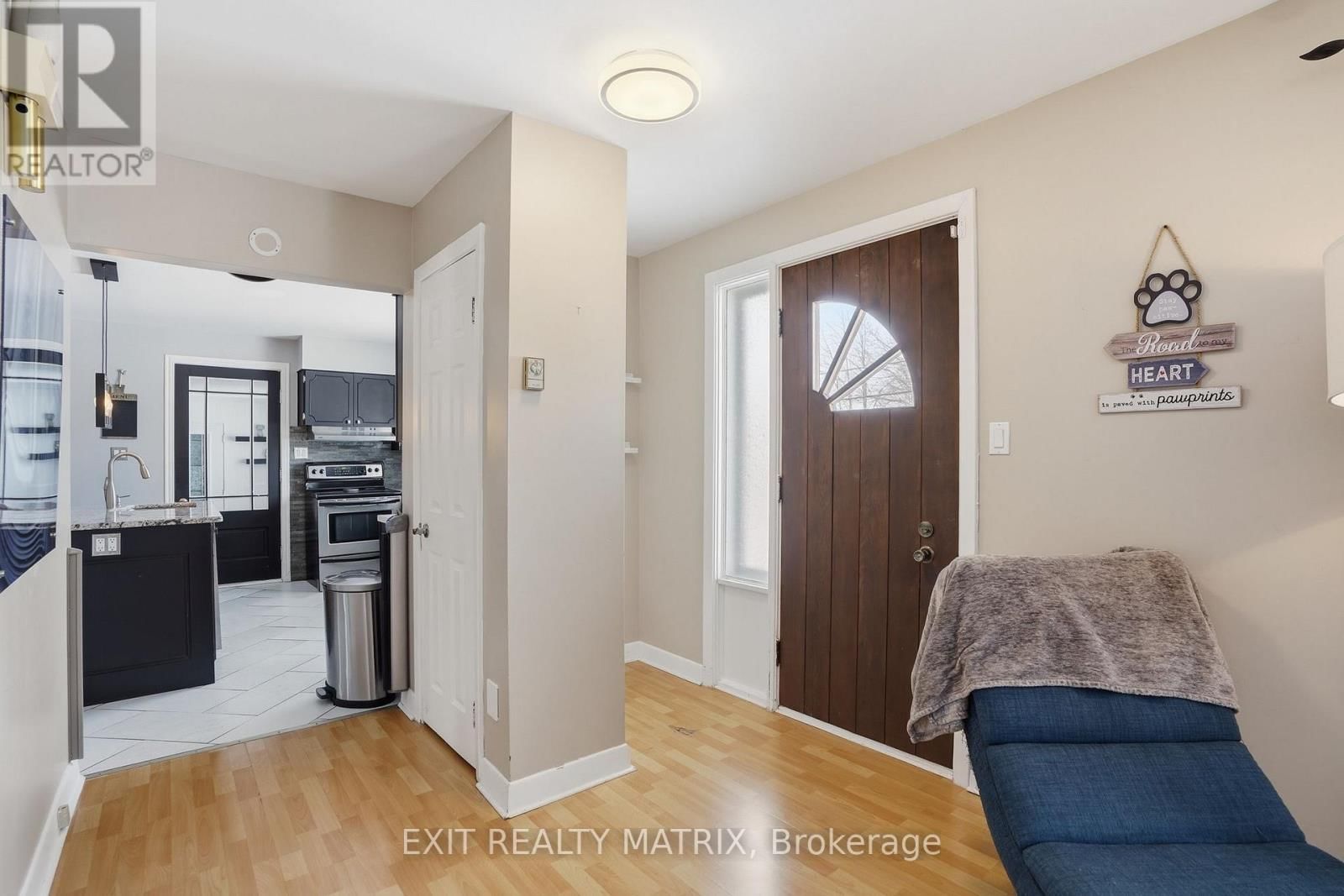 635 FRONT ROAD WEST Image 3