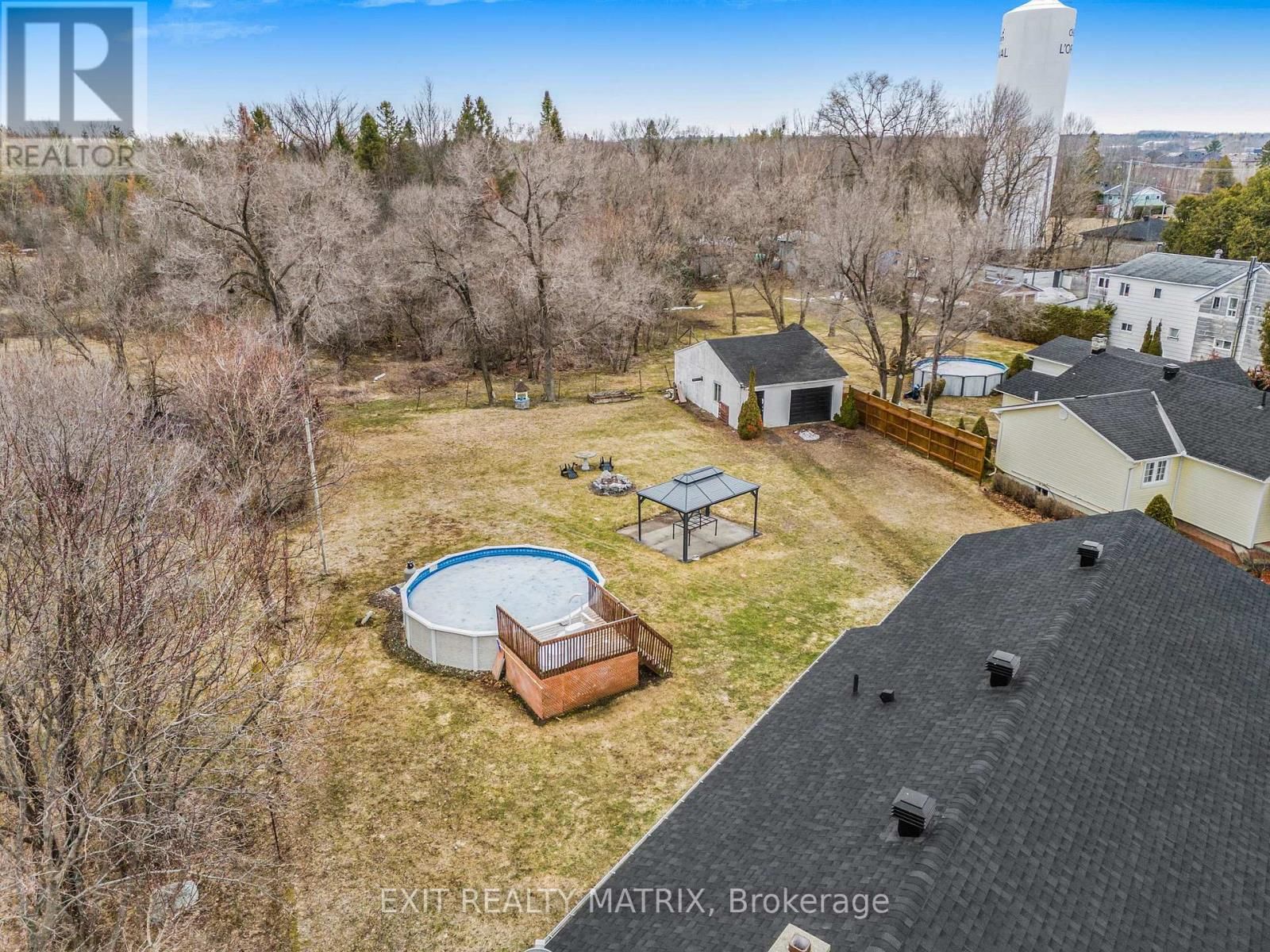 635 FRONT ROAD WEST Image 34