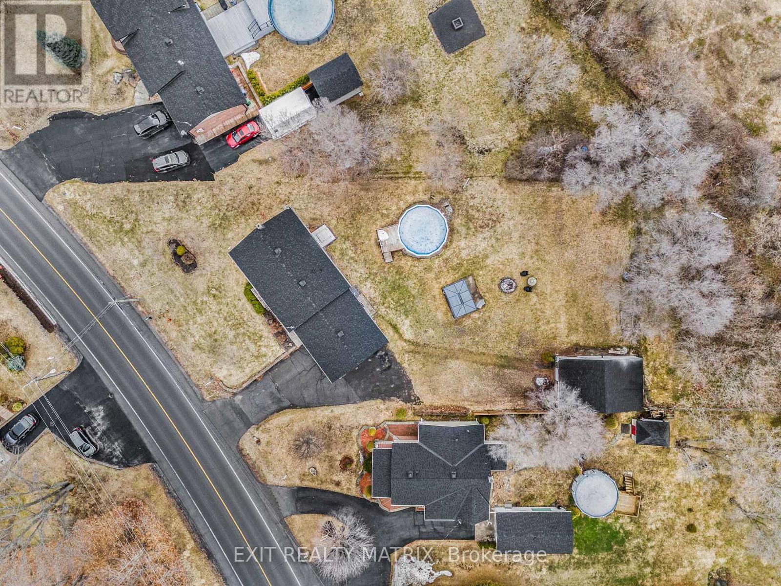 635 FRONT ROAD WEST Image 35