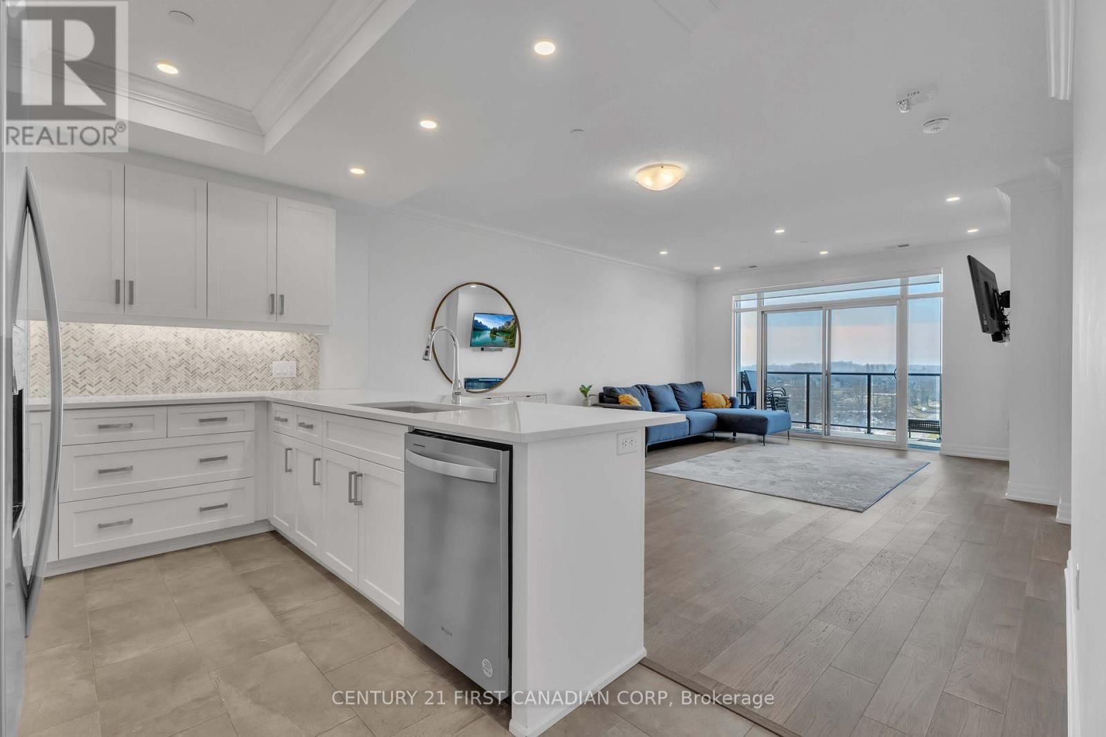 813 - 460 CALLAWAY ROAD Image 5