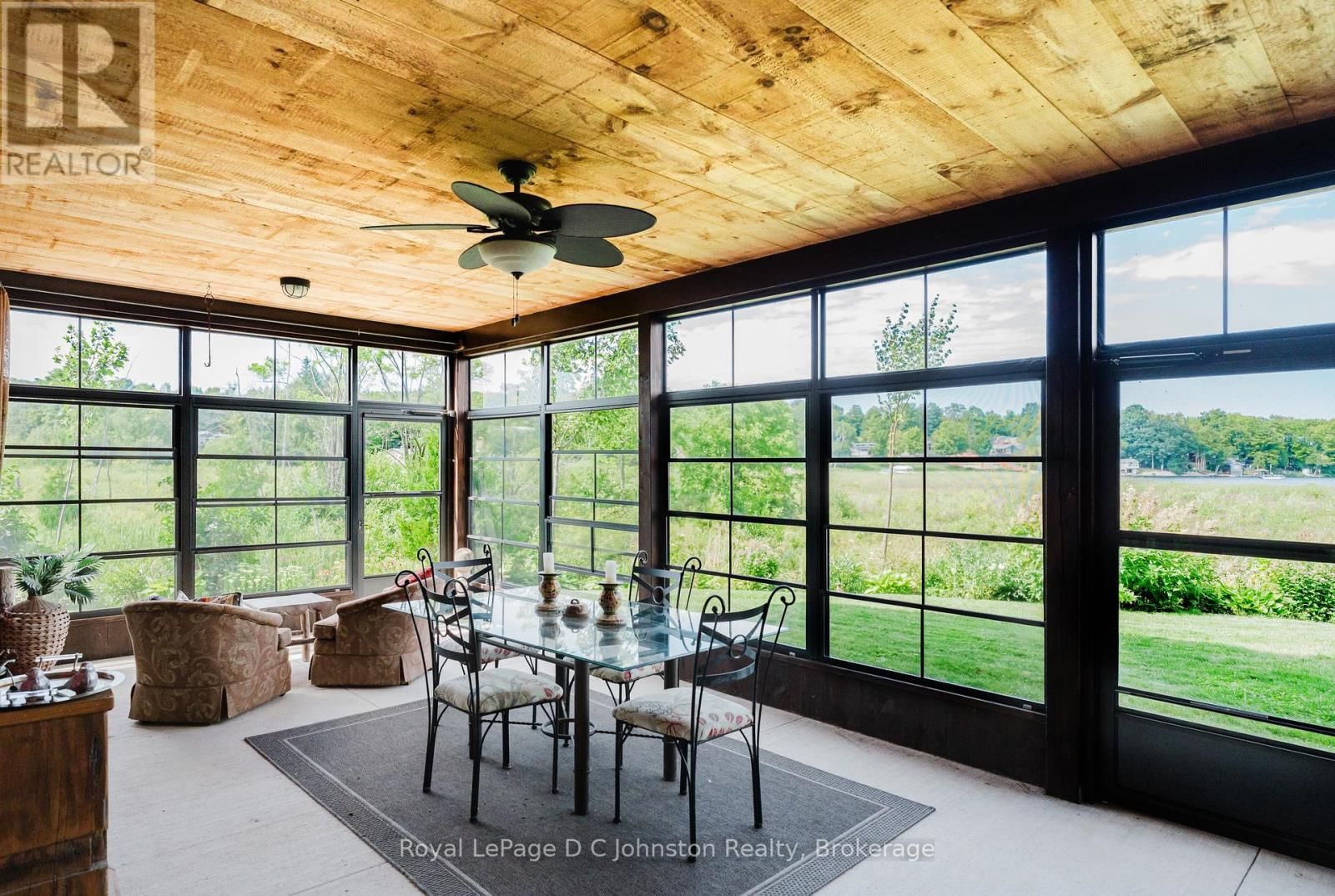 11 LAKE DRIVE Image 15