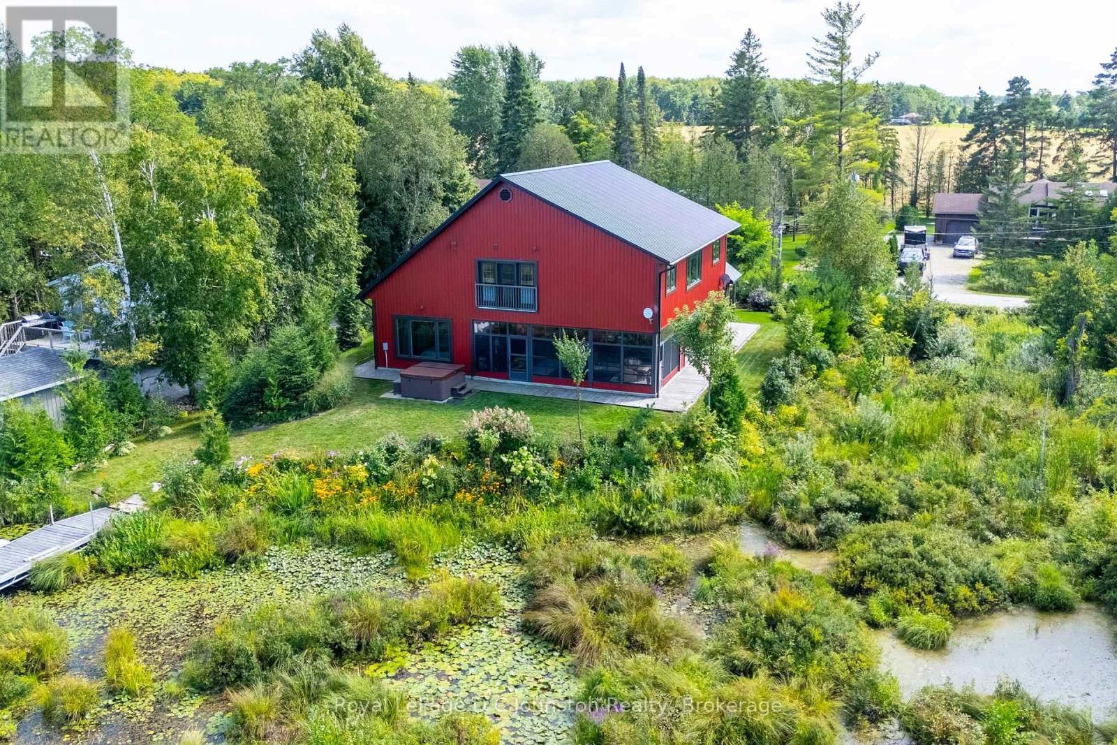 11 LAKE DRIVE Image 39