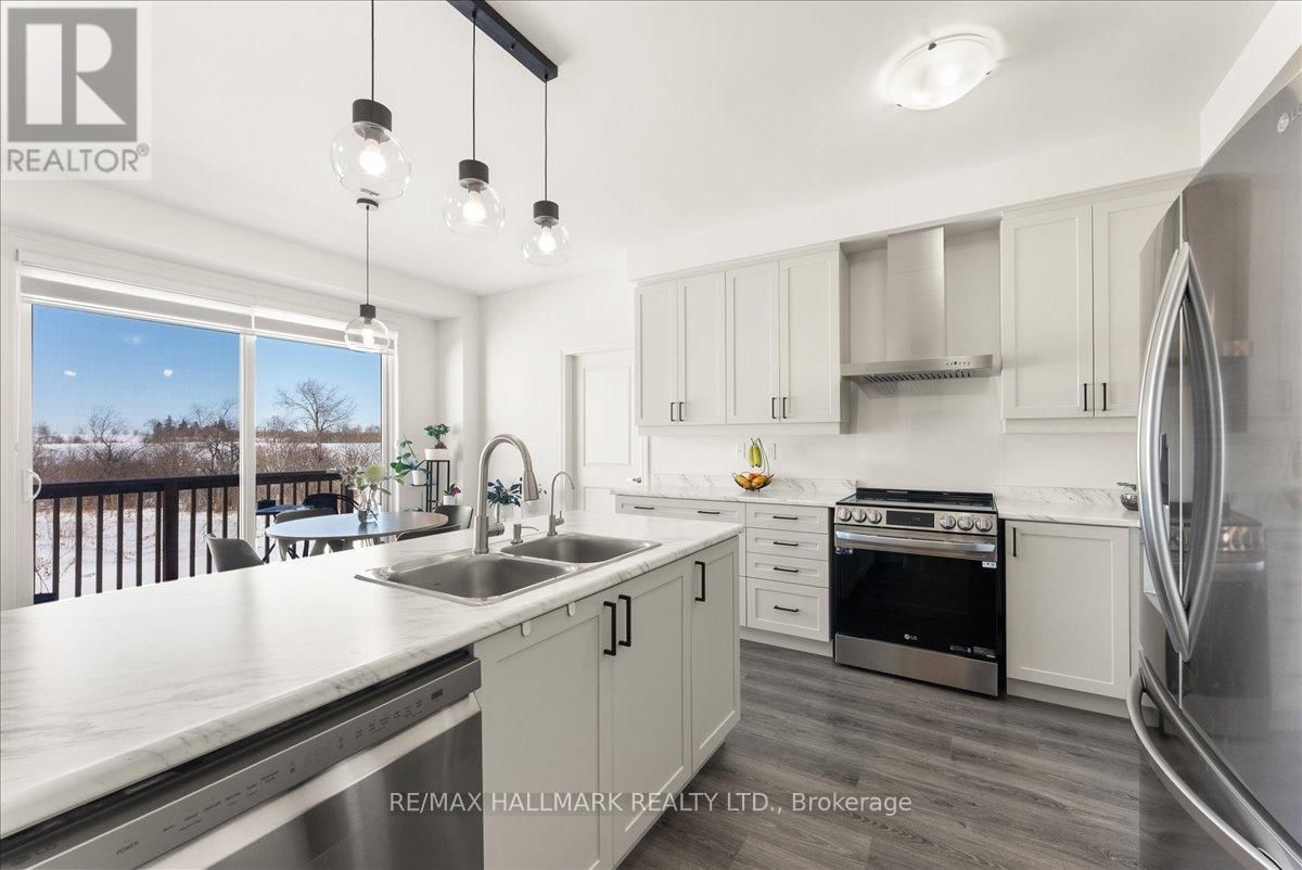 106 REA DRIVE Image 11