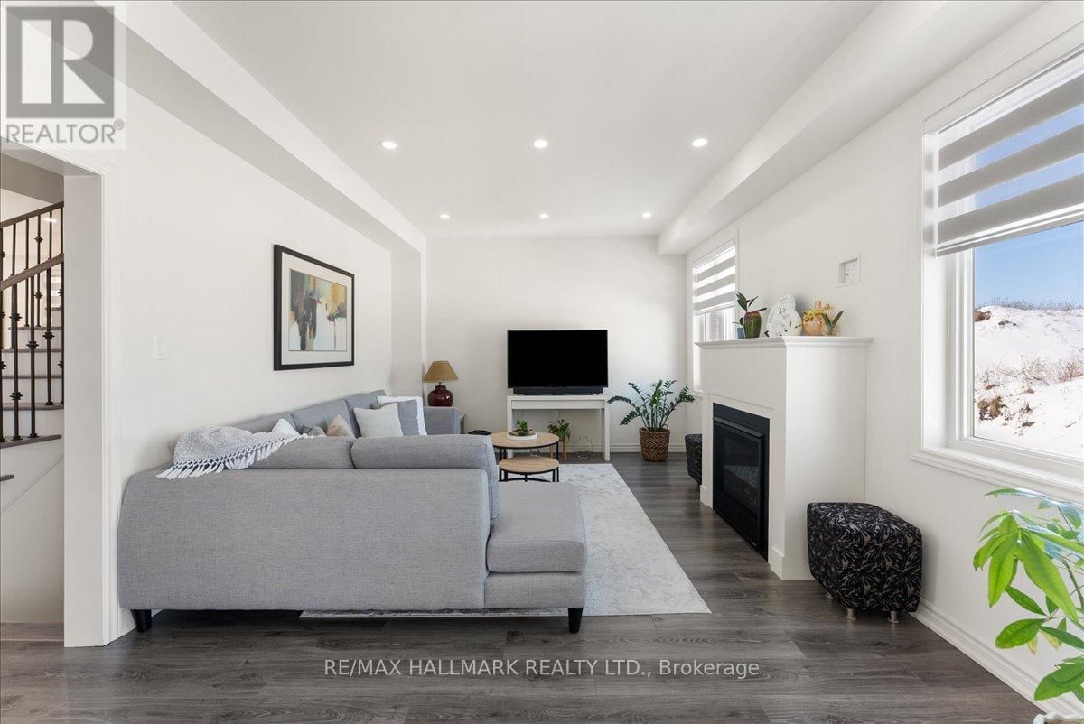 106 REA DRIVE Image 17