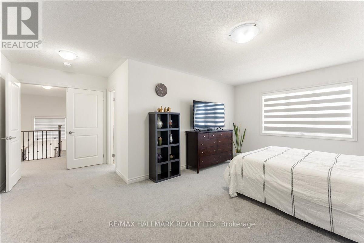 106 REA DRIVE Image 27