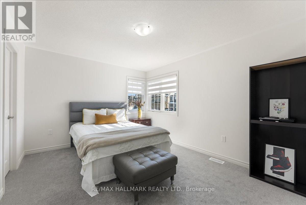 106 REA DRIVE Image 31