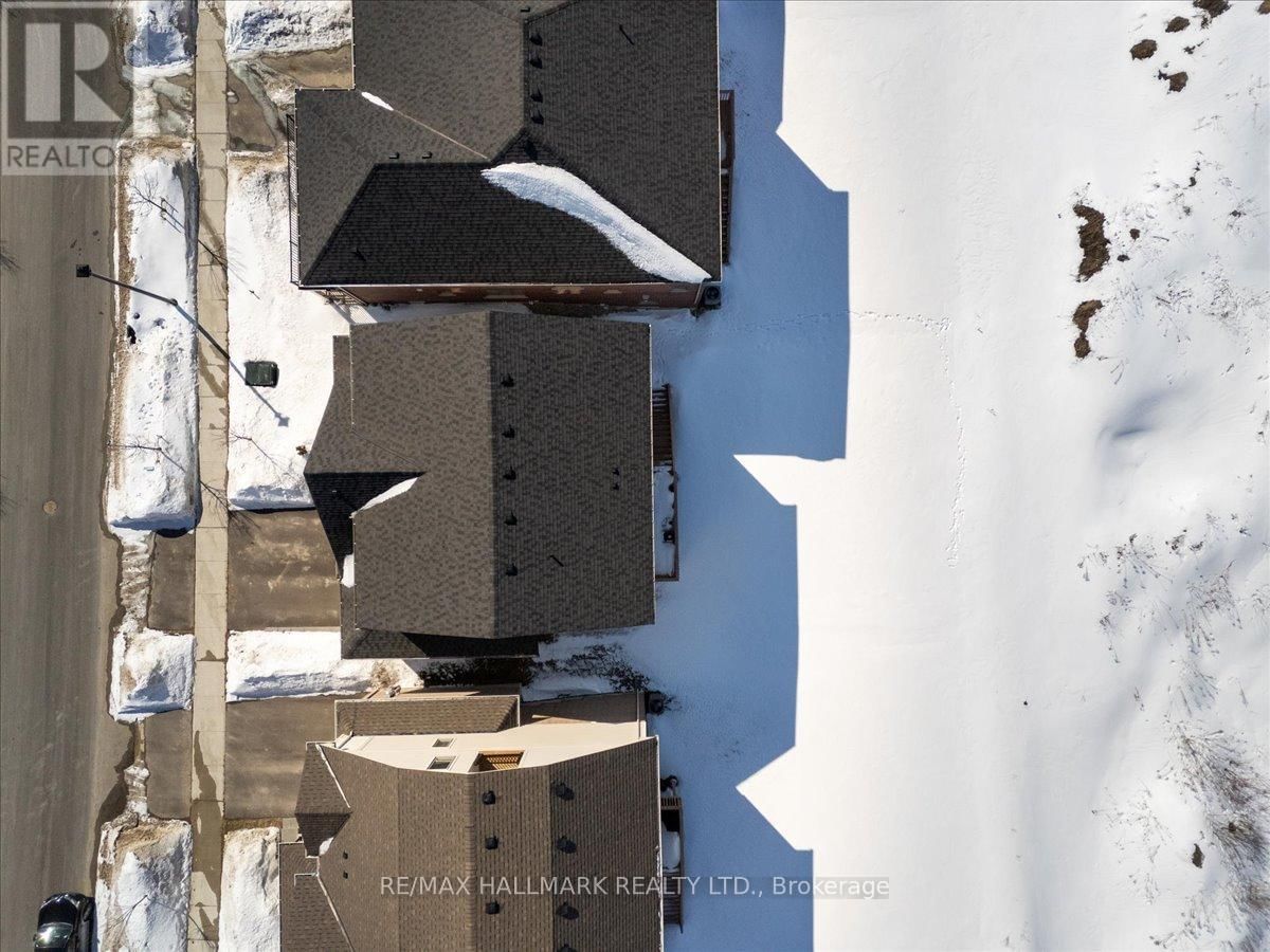 106 REA DRIVE Image 42