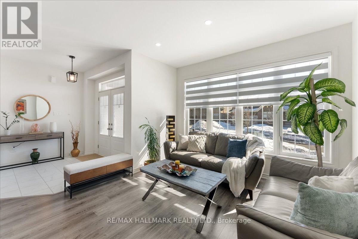 106 REA DRIVE Image 9