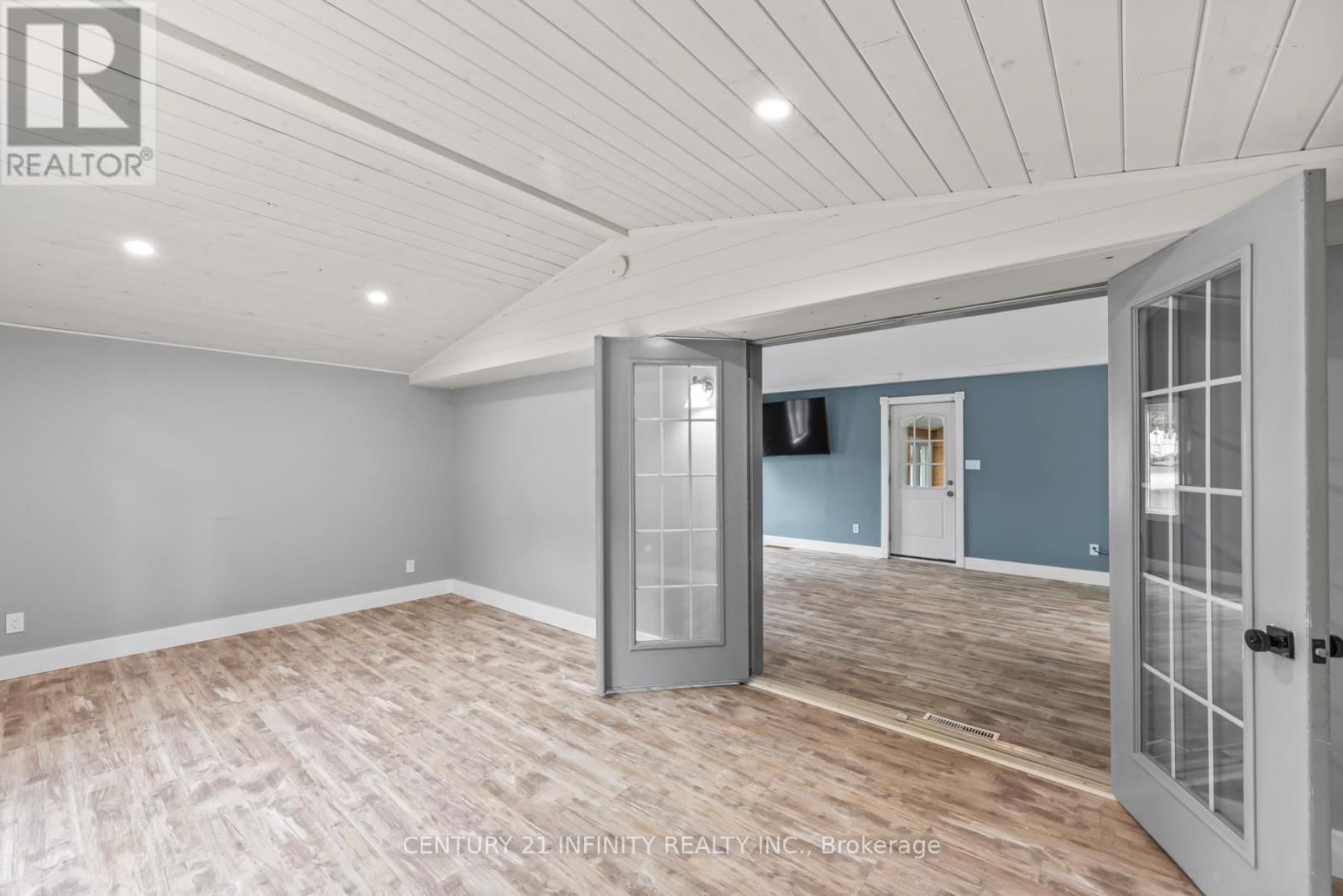 11 CAMPBELL STREET Image 29