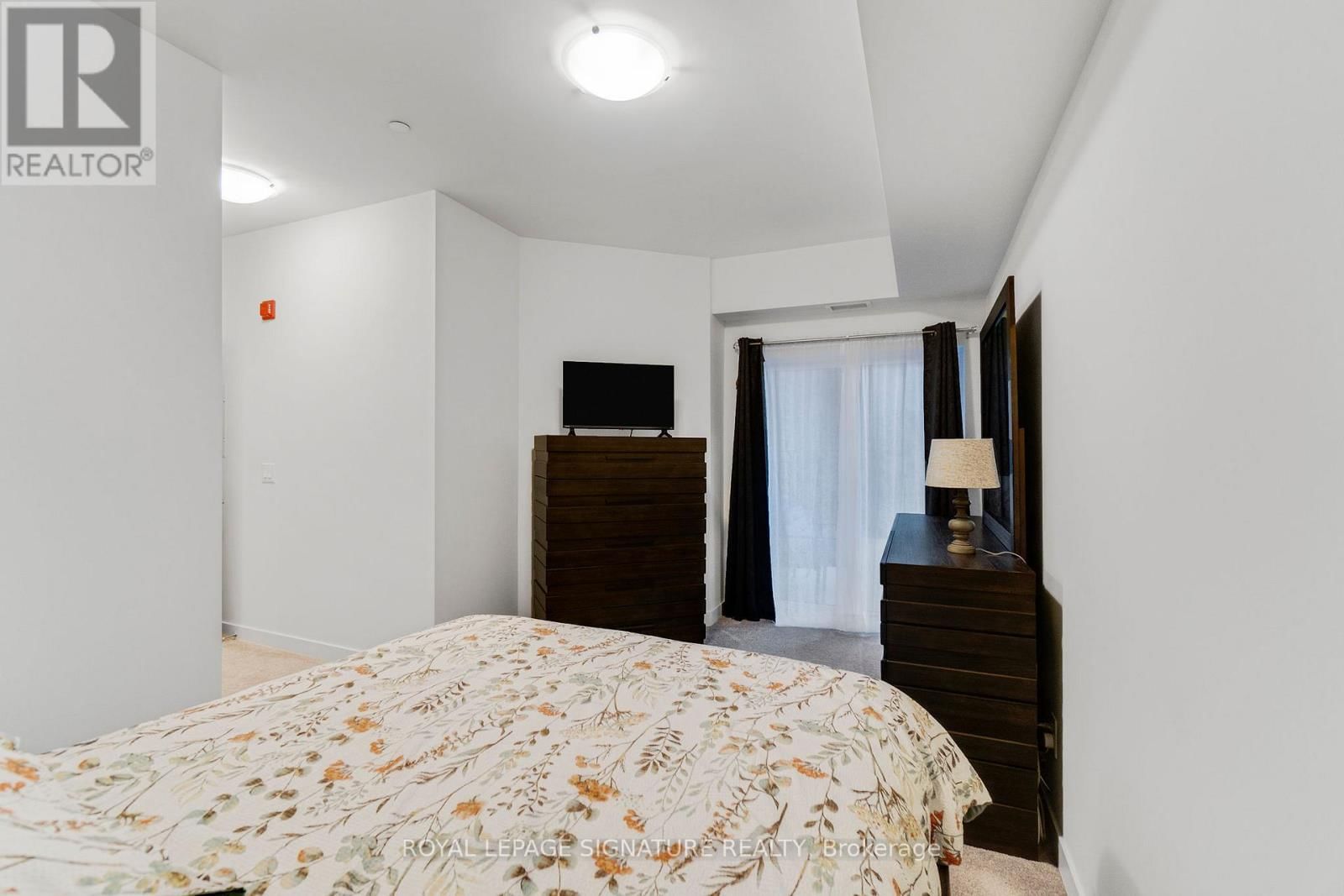 211 - 110 FERGUS AVENUE Image 24