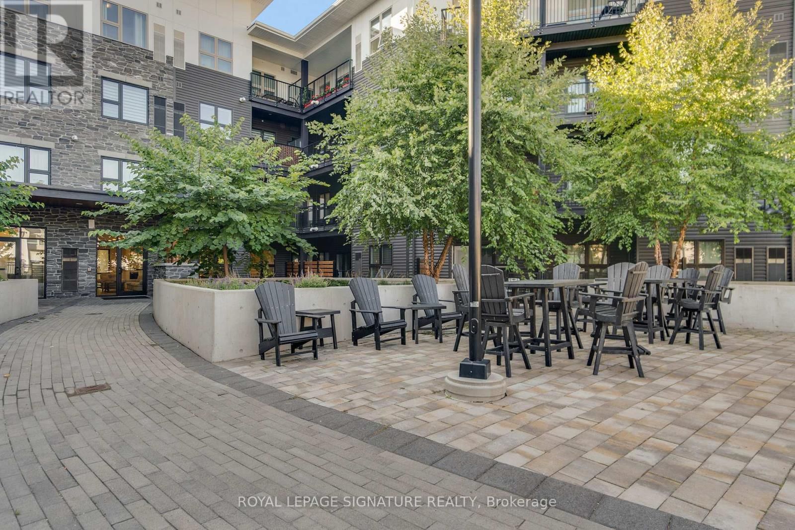 211 - 110 FERGUS AVENUE Image 33