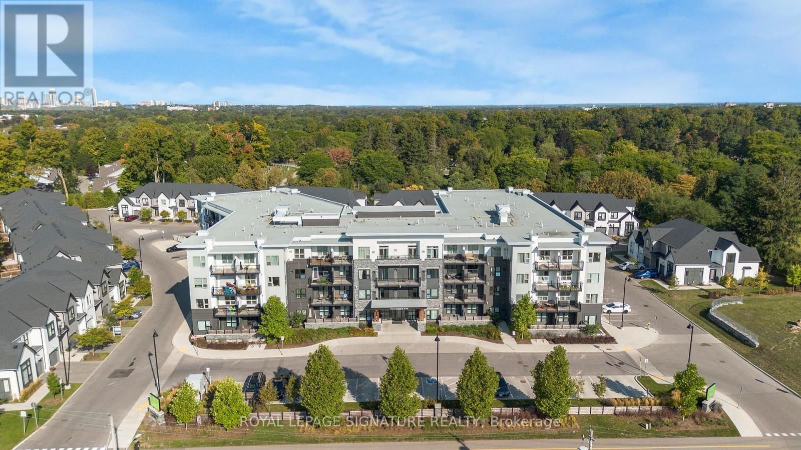 211 - 110 FERGUS AVENUE Image 4