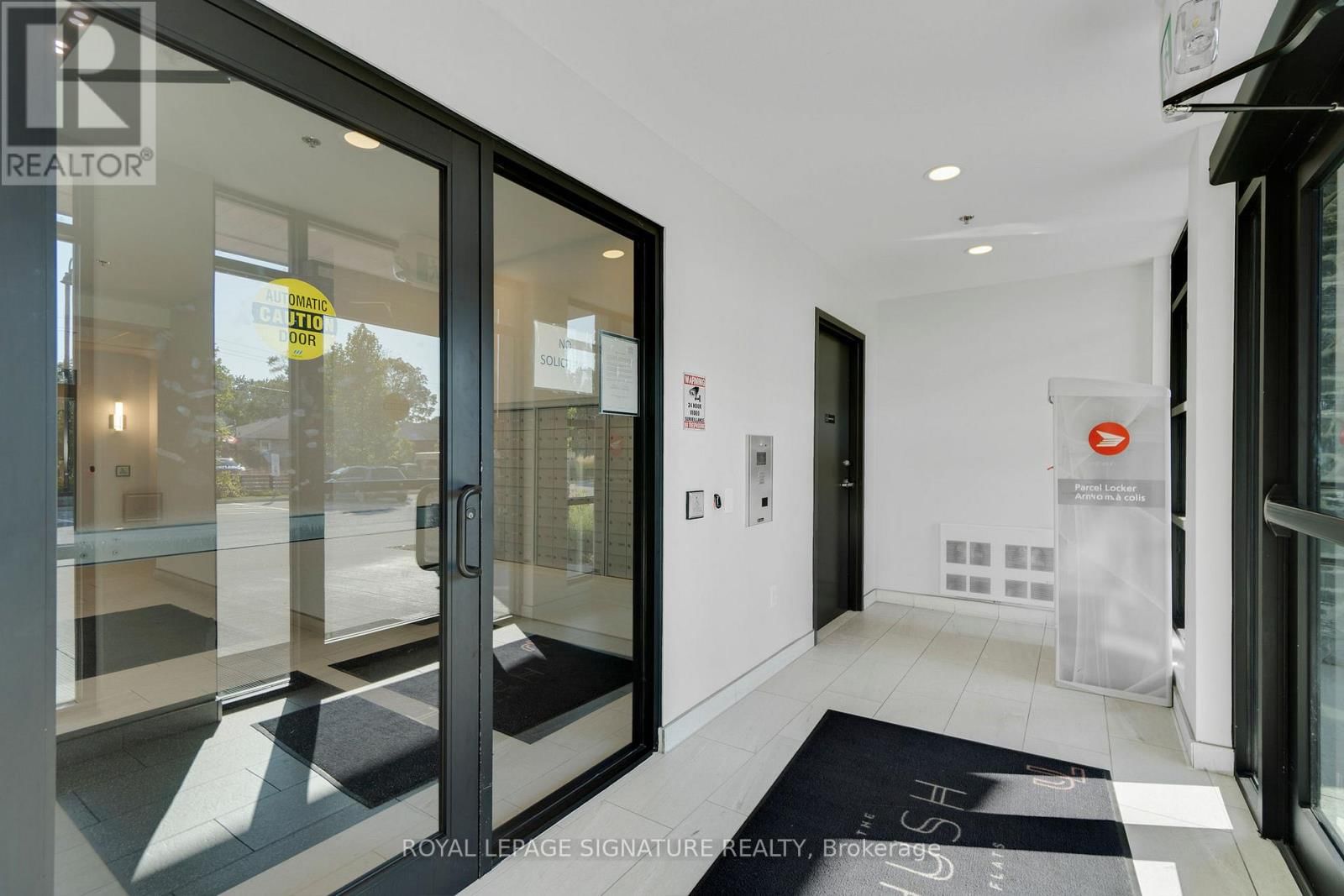 211 - 110 FERGUS AVENUE Image 6