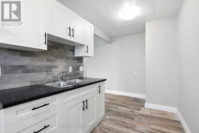 Commercial for Rent in Ontario