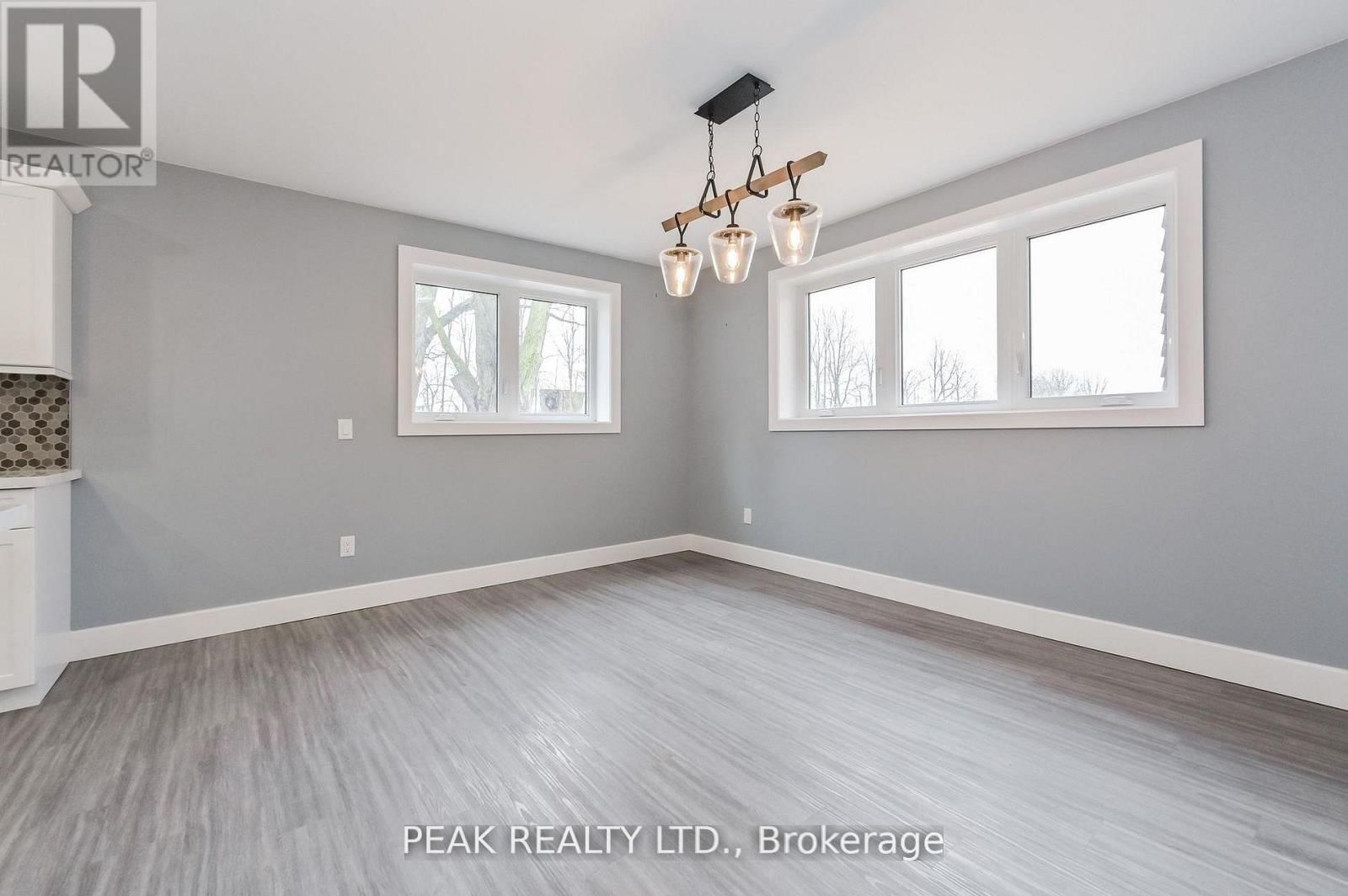 1020 VICTORIA STREET Image 24