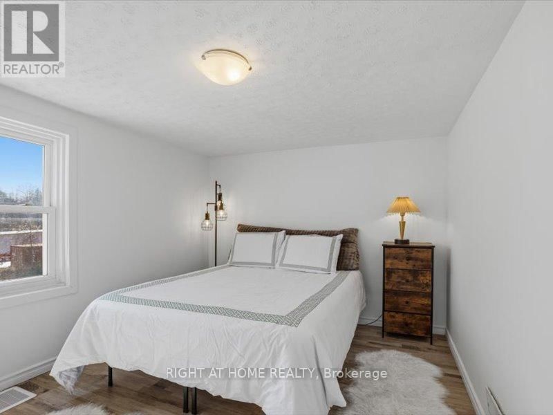 77 BEVERLY STREET Image 7