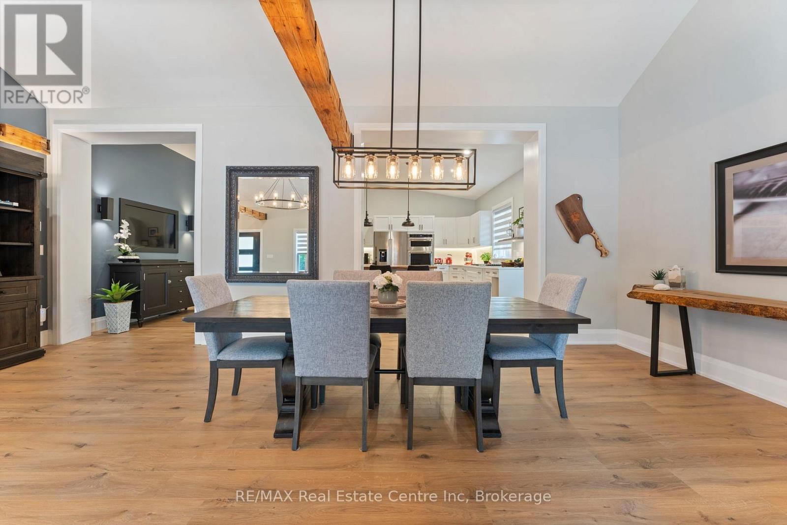 1283 SWAN STREET Image 11