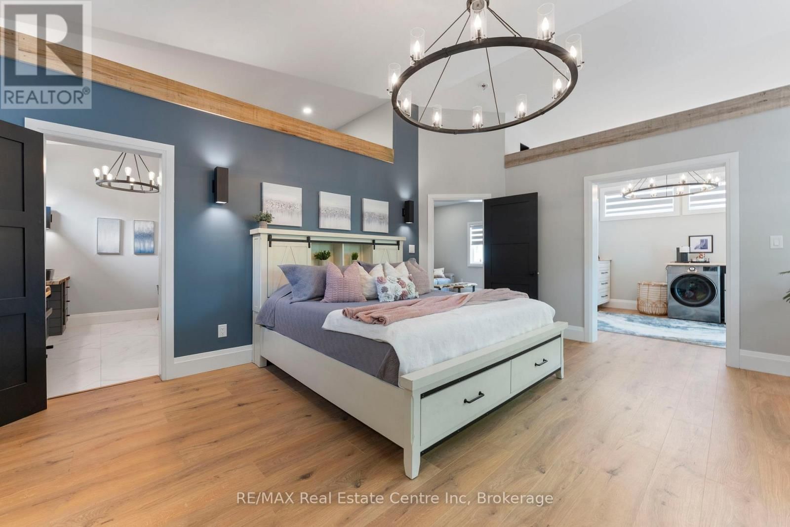 1283 SWAN STREET Image 25