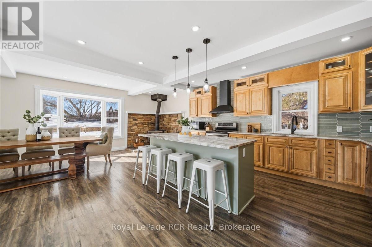 392010 GREY ROAD 109 Image 14