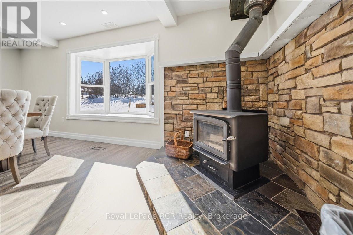 392010 GREY ROAD 109 Image 21