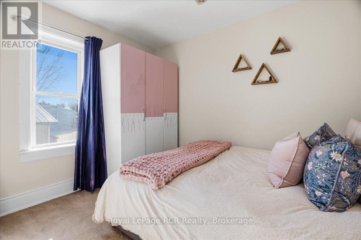 392010 GREY ROAD 109 Image 27