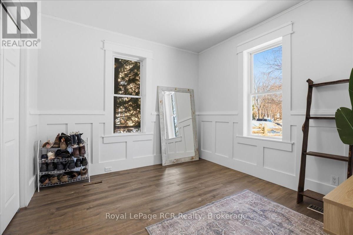 392010 GREY ROAD 109 Image 4