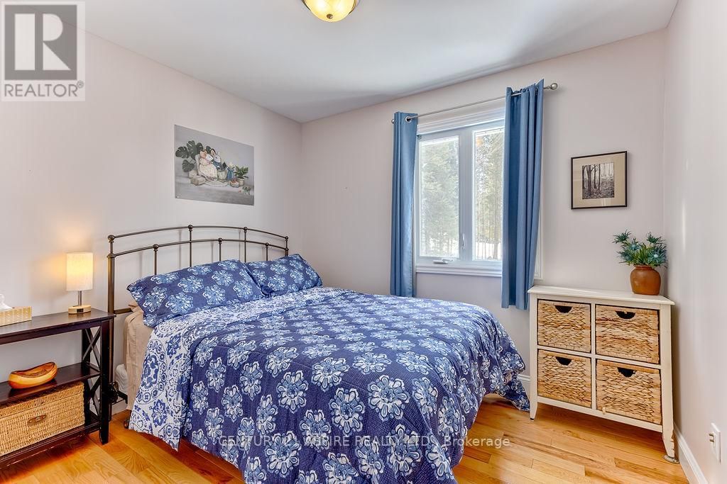 1576 GARDEN OF EDEN ROAD Image 10