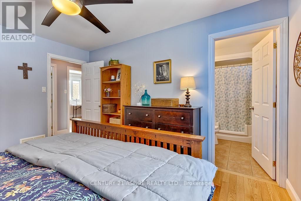 1576 GARDEN OF EDEN ROAD Image 14