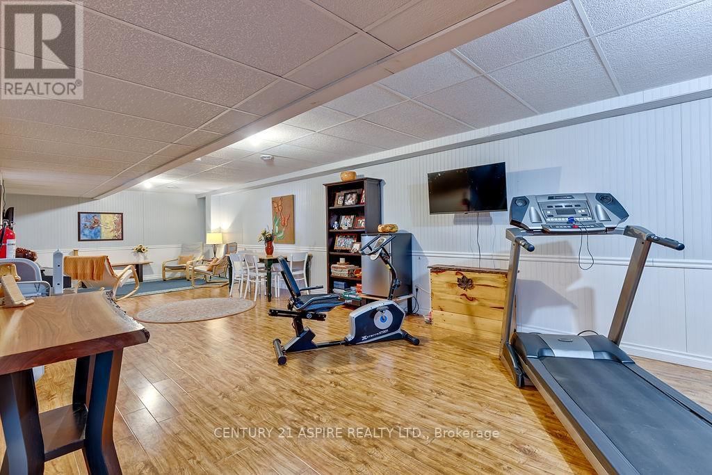 1576 GARDEN OF EDEN ROAD Image 34