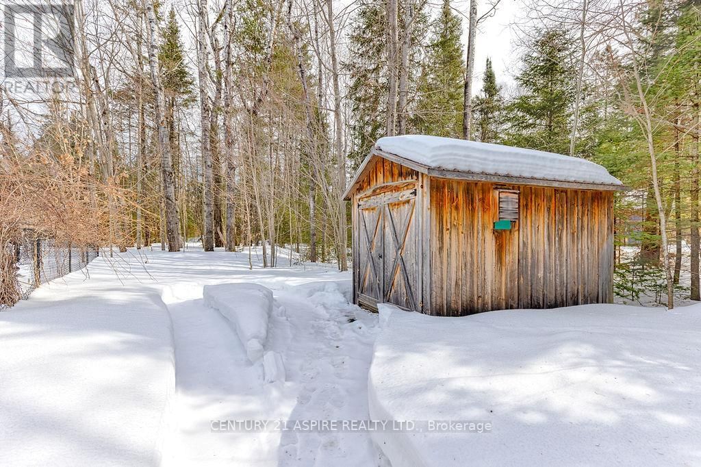 1576 GARDEN OF EDEN ROAD Image 9