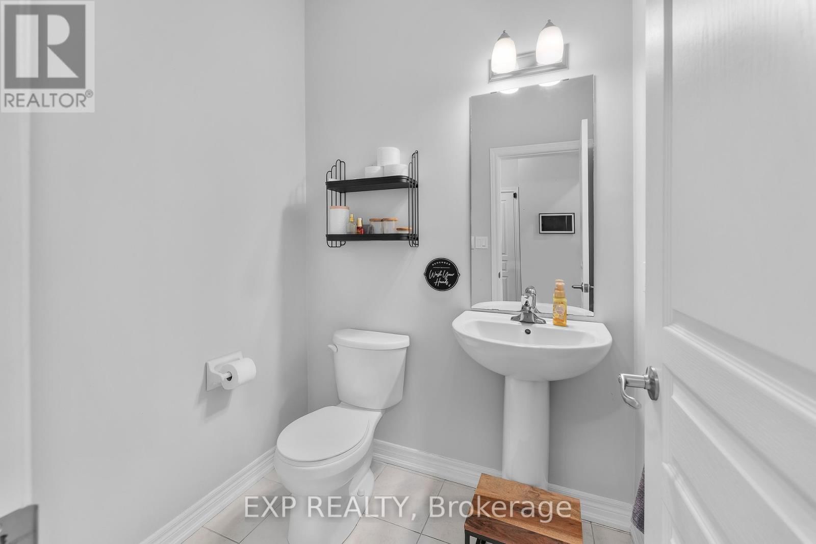 9 MARISSA STREET Image 14