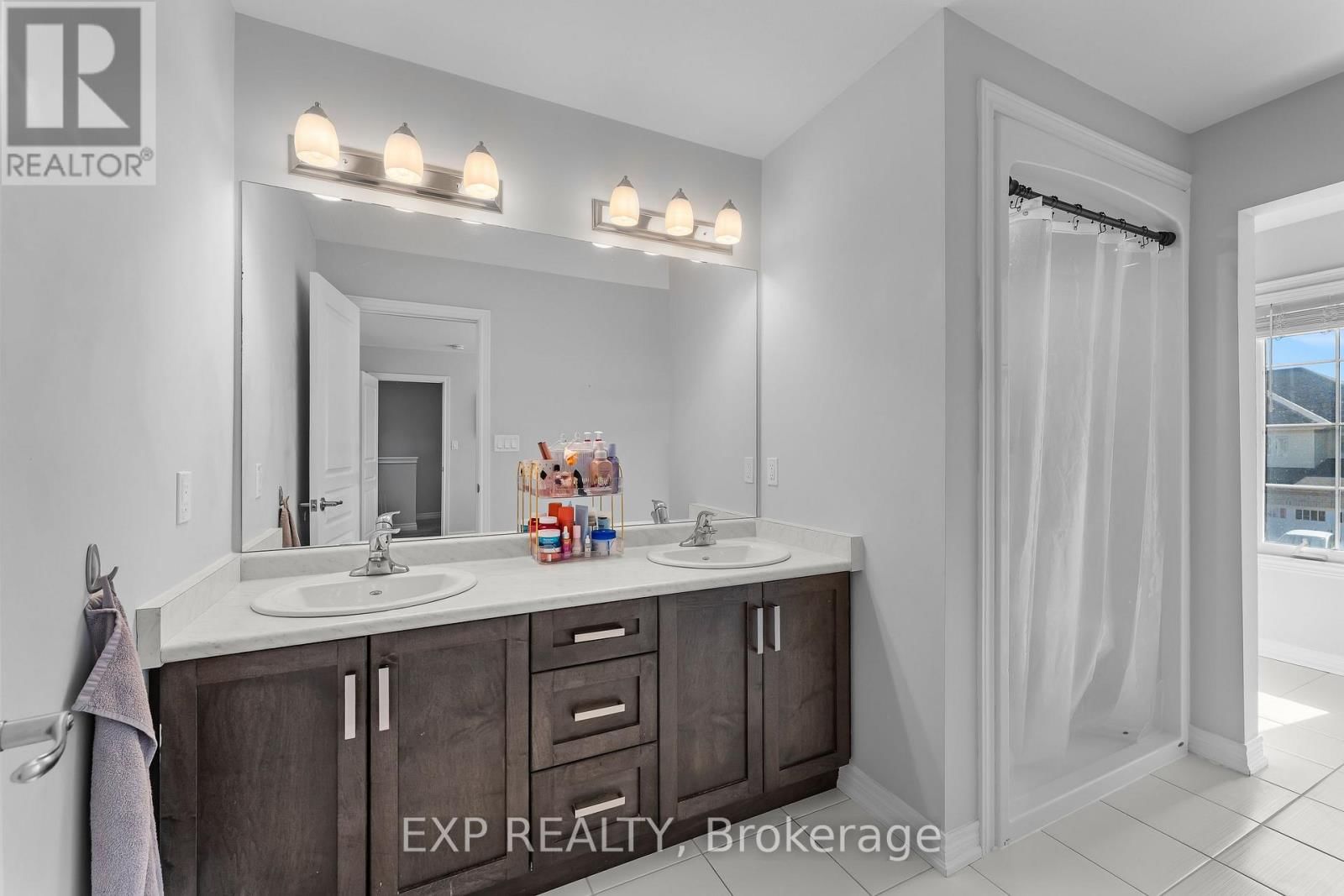 9 MARISSA STREET Image 20