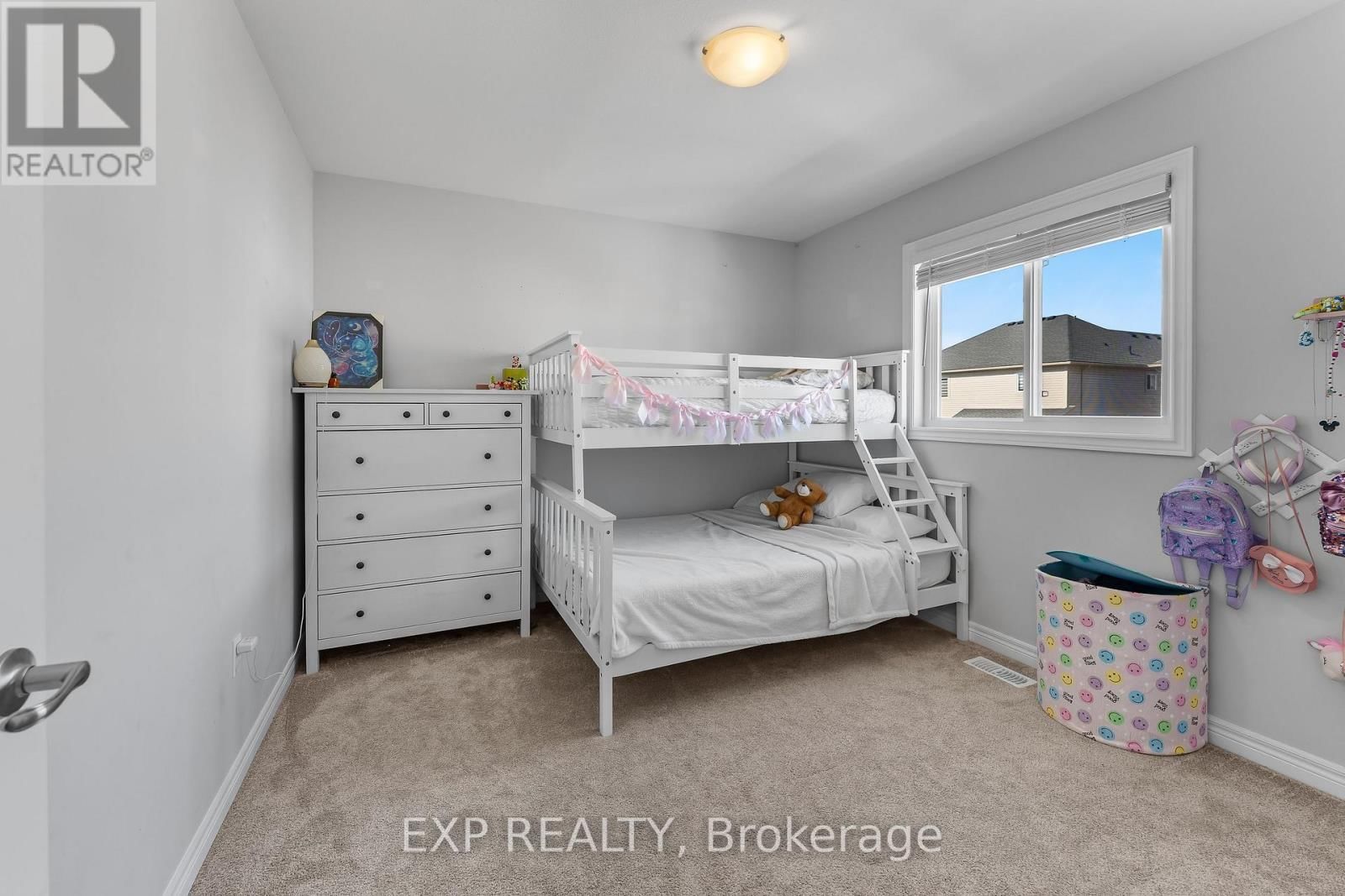 9 MARISSA STREET Image 24