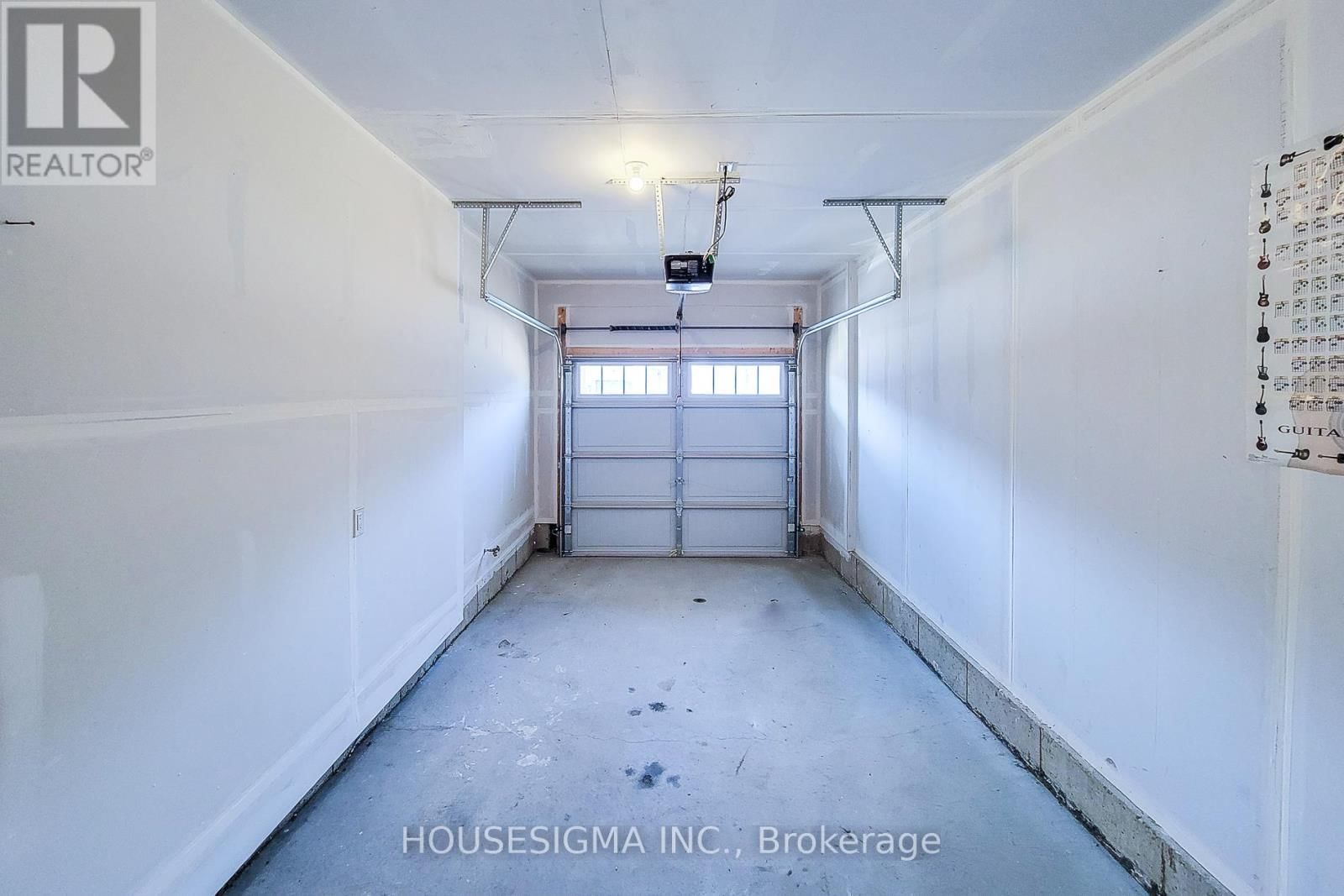 20 MONTEITH DRIVE Image 35