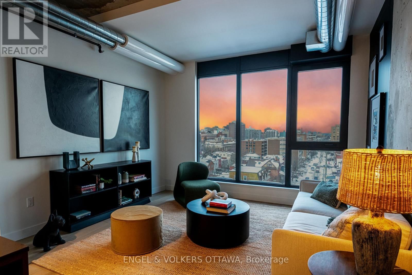 709 - 10 JAMES STREET Image 22