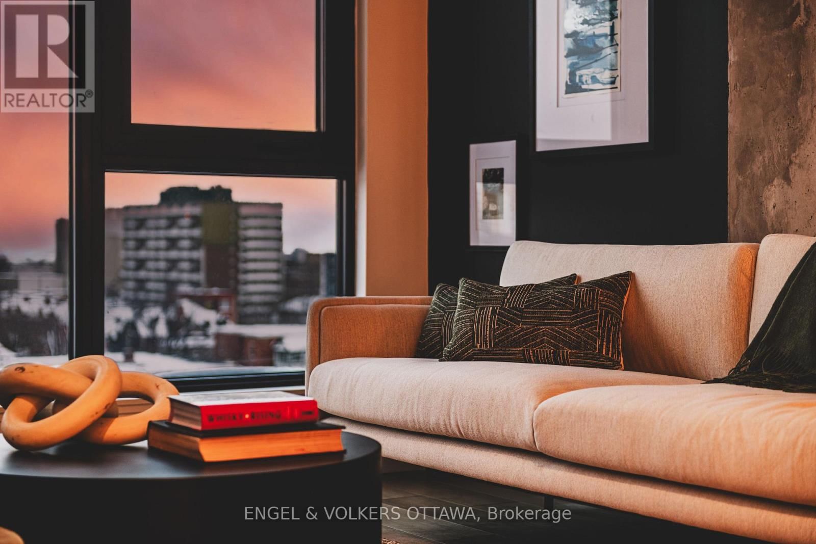 709 - 10 JAMES STREET Image 25