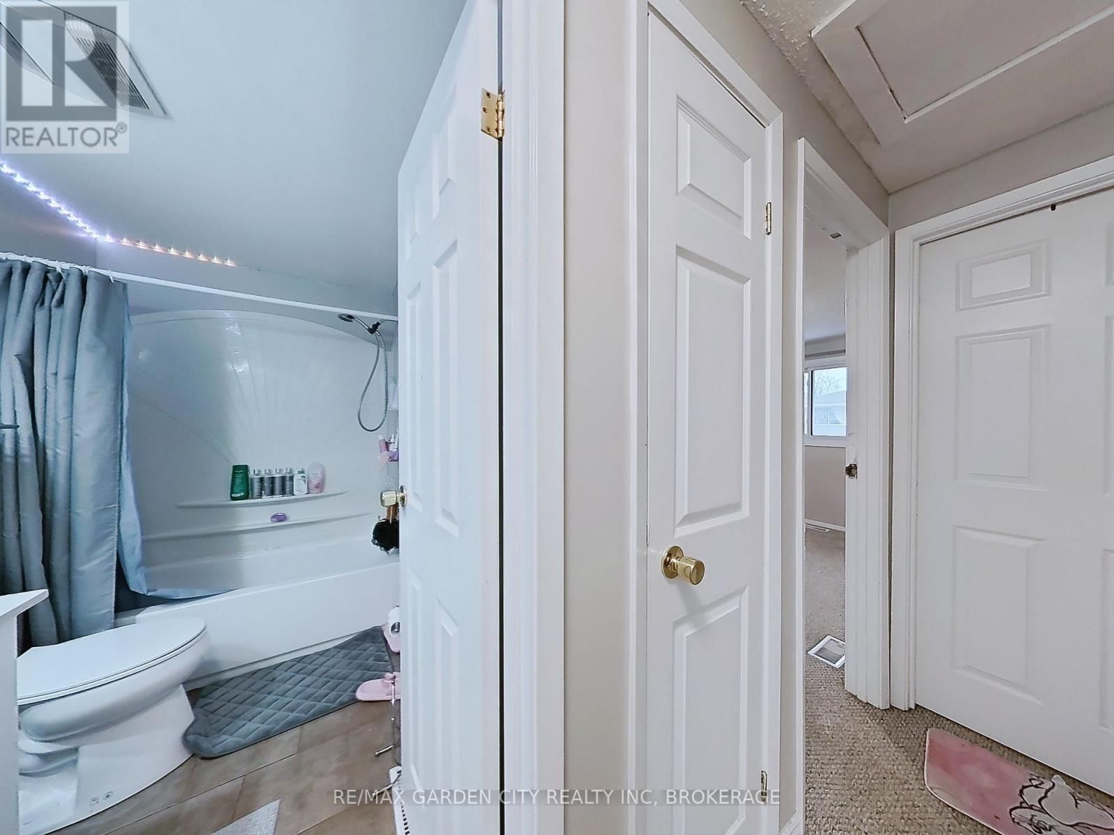 3 TARA CRESCENT Image 20