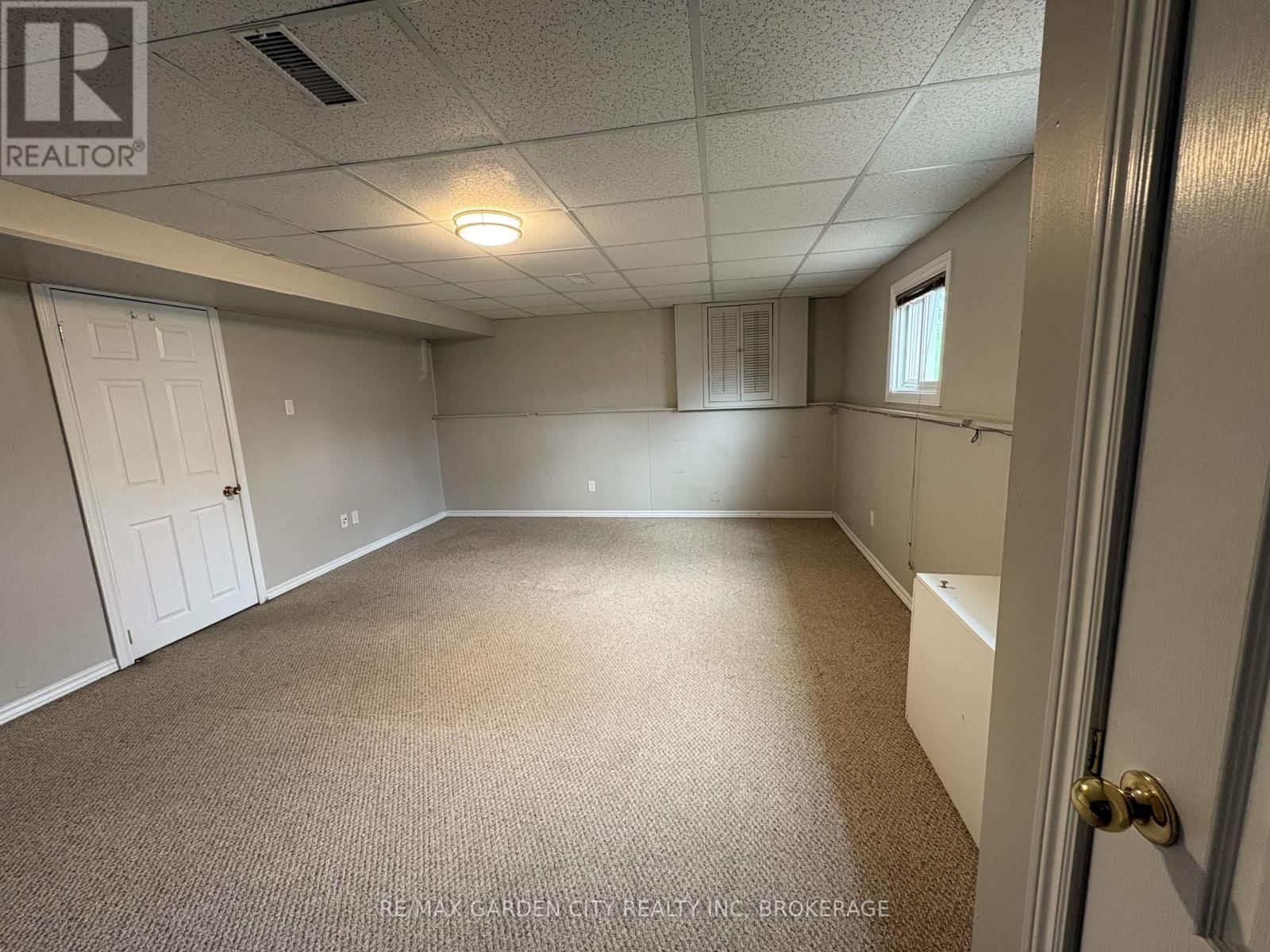 3 TARA CRESCENT Image 22