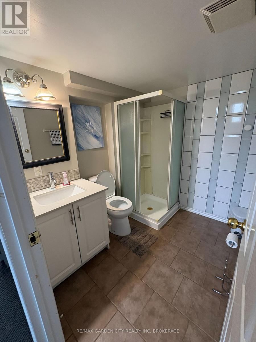 3 TARA CRESCENT Image 25