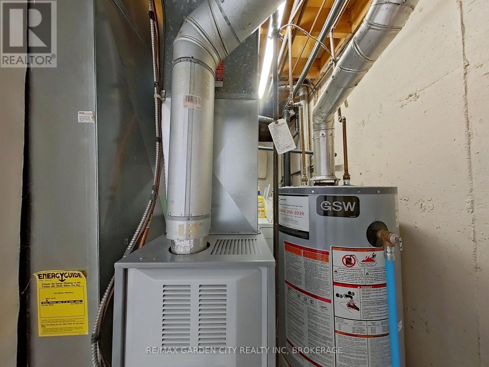 3 TARA CRESCENT Image 28