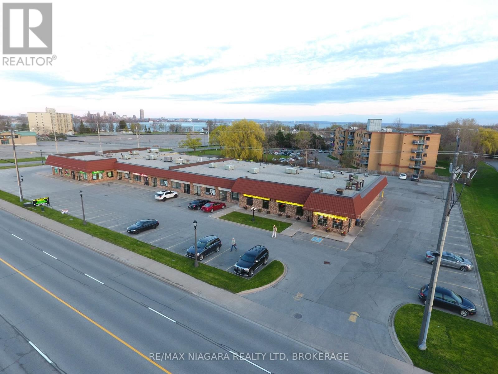 7 - 224 GARRISON ROAD Image 4