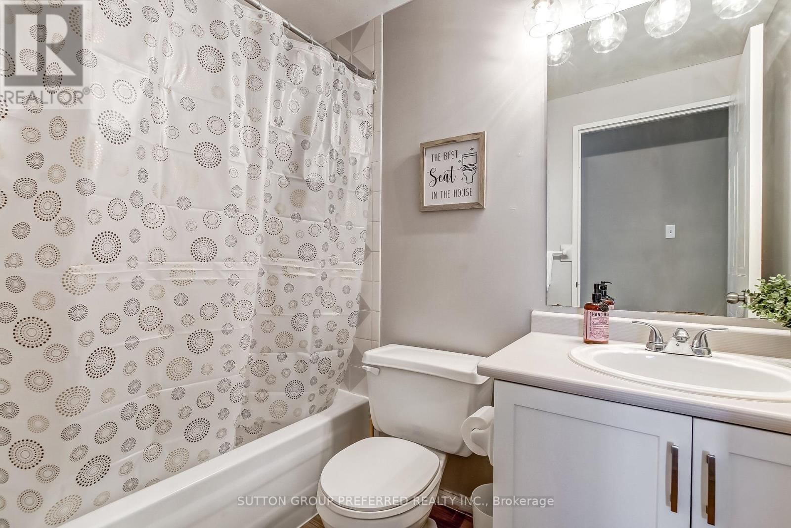 402 - 626 FIRST STREET Image 12