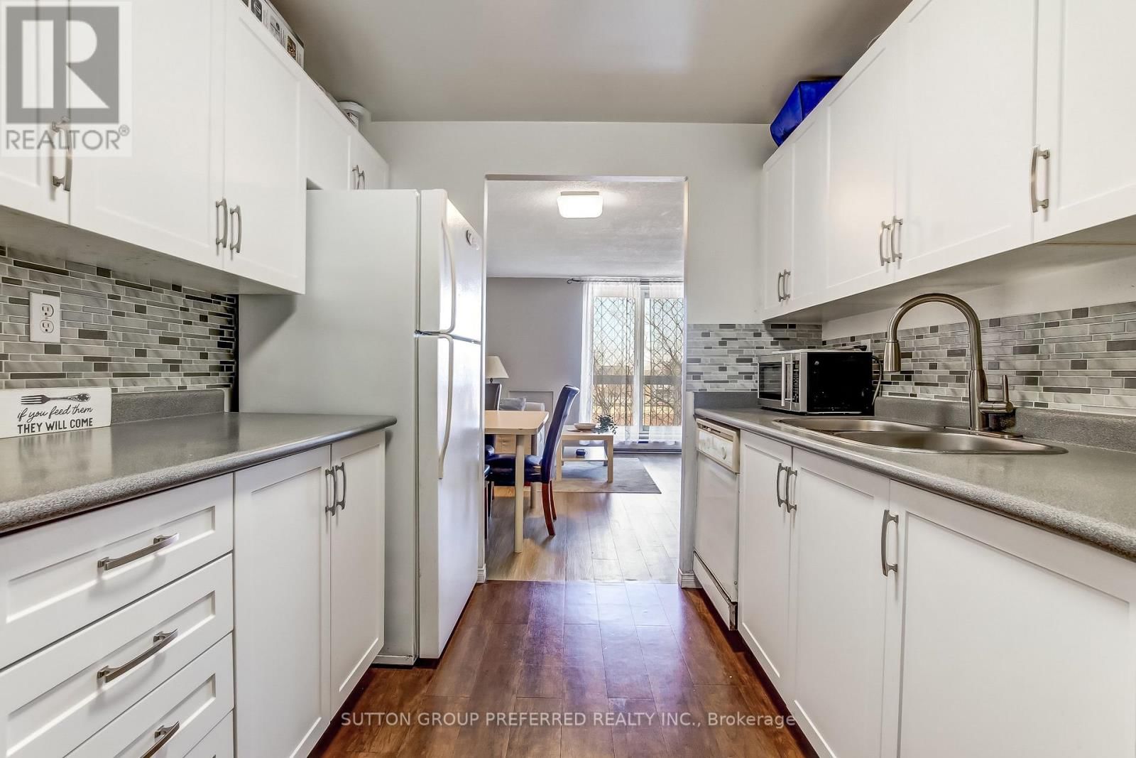 402 - 626 FIRST STREET Image 13