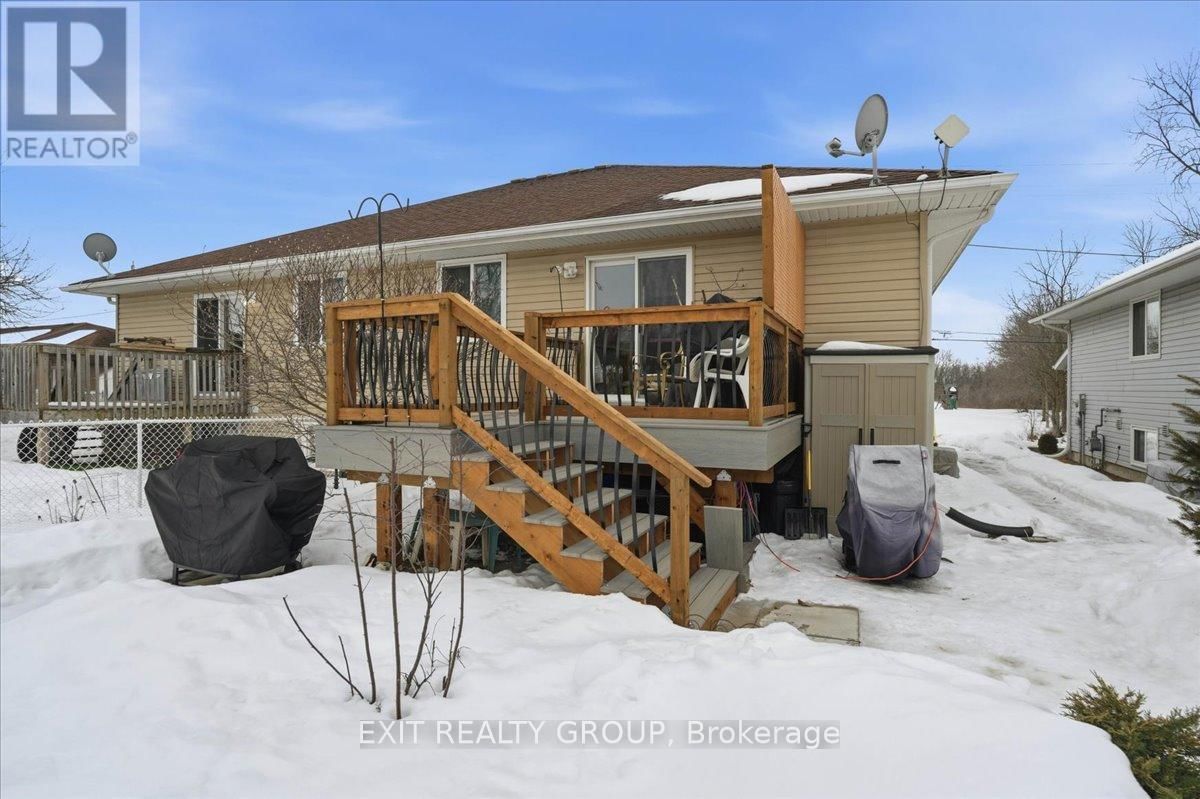 218 BRANT STREET Image 25