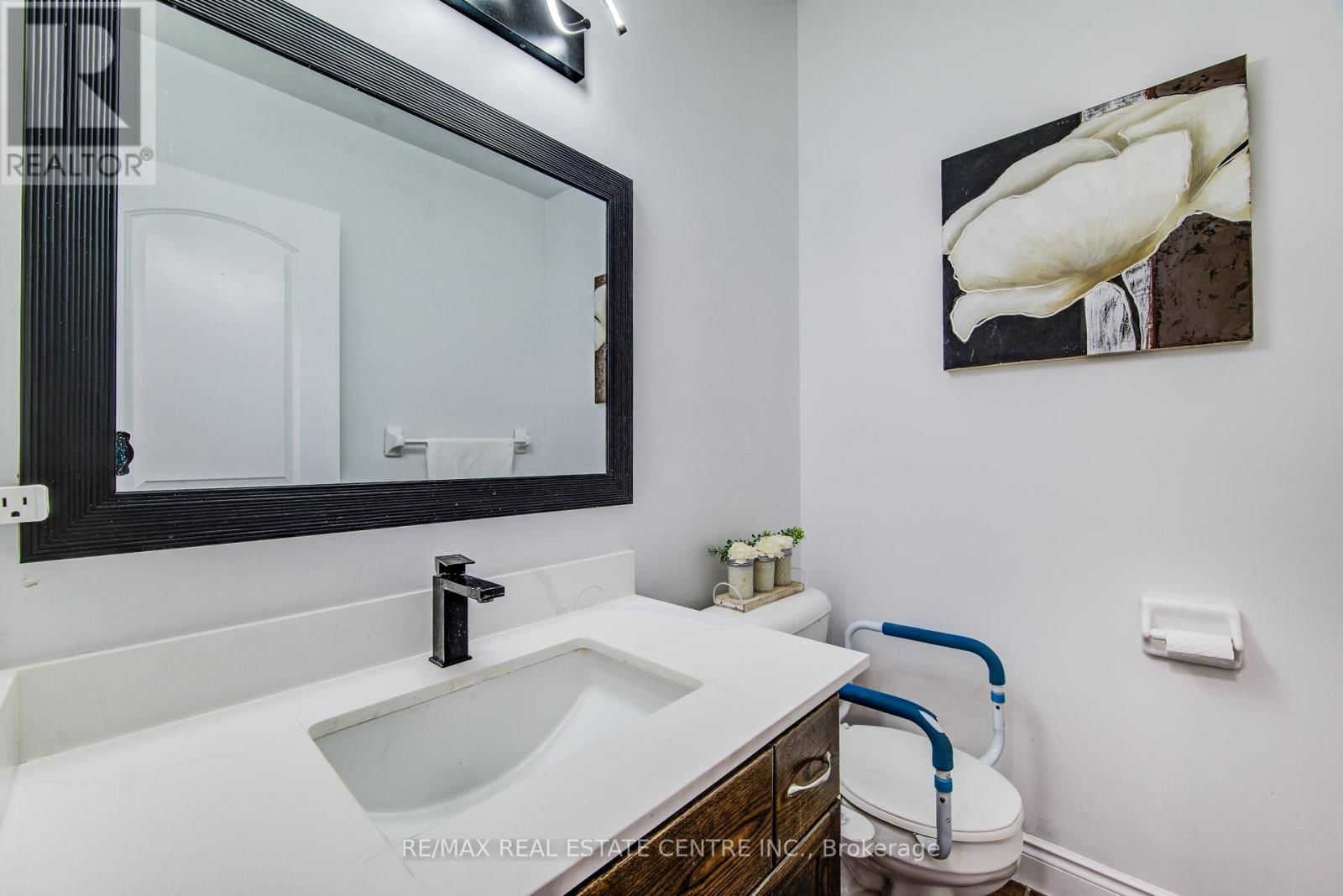 617 THORNDALE DRIVE Image 13