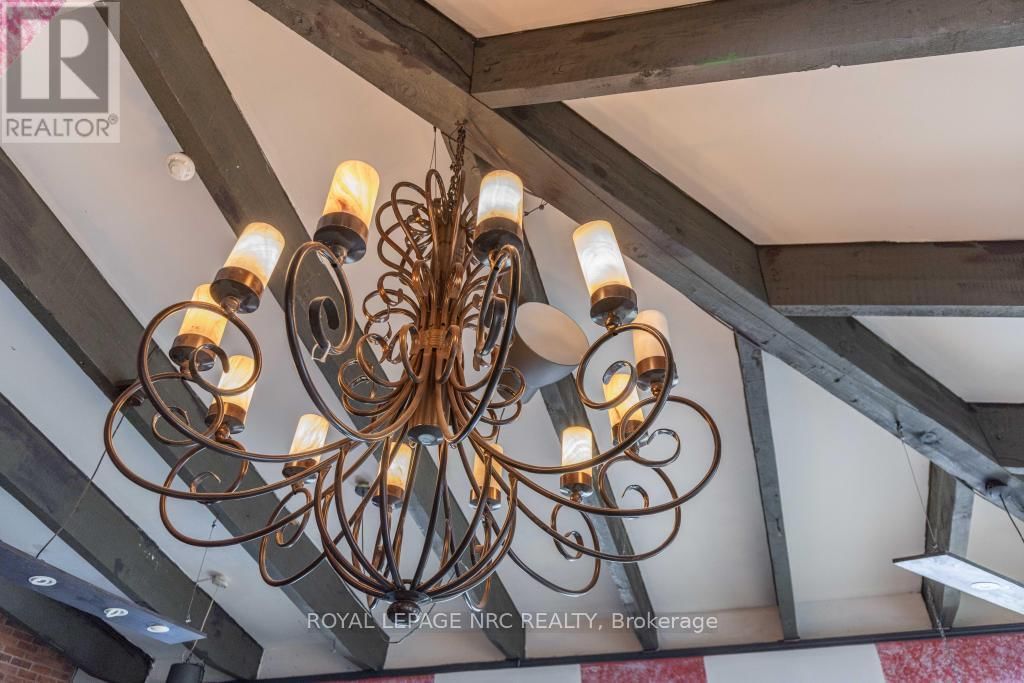 22 ACADEMY STREET Image 12