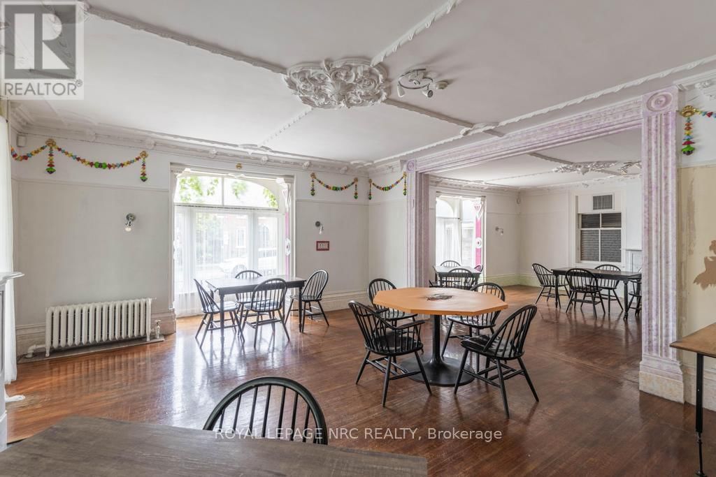 22 ACADEMY STREET Image 21