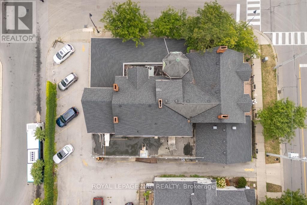 22 ACADEMY STREET Image 8